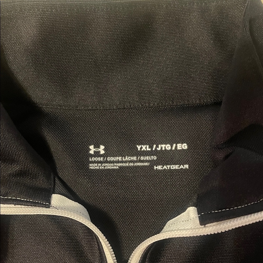 Youth XL - Under Armour Black and Gray Half-Zip Top - Picture 2 of 3